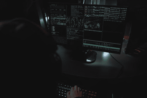 使用CentOS 7系统如何安装Rstudio-server
