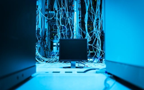 如何运营出一个高权重的网站