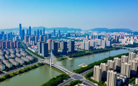金华云服务器租用怎么选才划算又稳定？