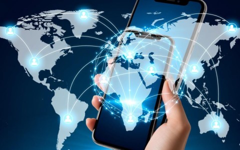 使用手机域名时，域名解析会有什么特别之处吗？