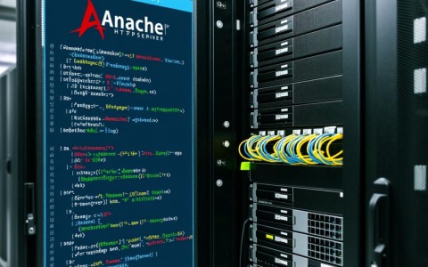 Apache Server源代码分析，如何深入理解其核心架构与实现机制？