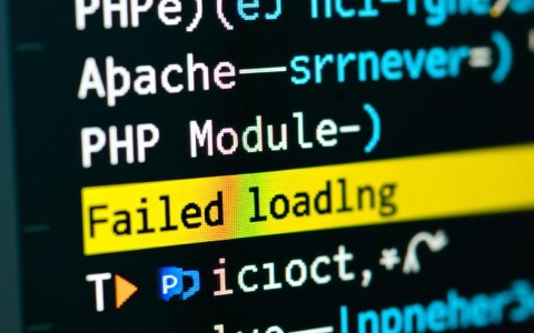 apache提示Failed loading ZendLoader.dll怎么办？