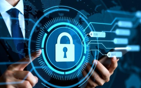 安全标记的数据访问控制如何实现精细化权限管理？