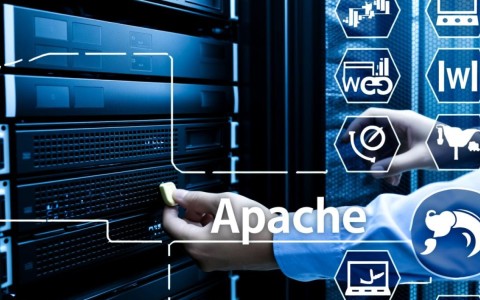 Apache如何绑定多个域名到同一服务器？