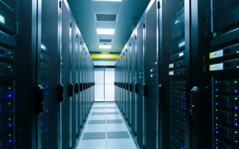 西安服务器费用是多少？性价比如何？不同配置价格差异大吗？