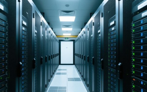 西安服务器机房，这里的设施和性能是否满足您的需求？