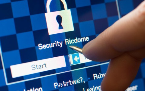 安全模式下无法进入数据库？如何解决安全模式数据库访问问题？