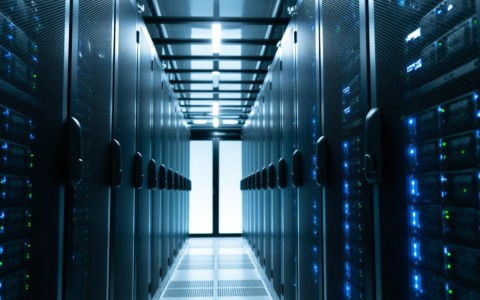 西安服务器价格为何波动较大？性价比高的配置推荐？