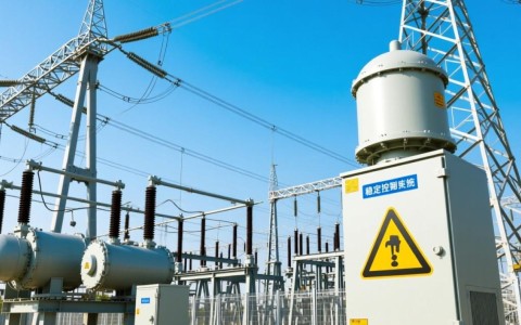 安全稳定控制系统具体解决电网哪些运行风险？