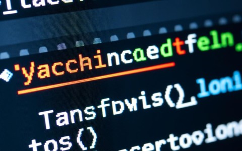 apache如何设置允许特定域名访问？