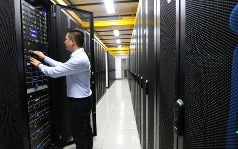 陕西网站服务器究竟有何独特优势？揭秘其背后秘密！