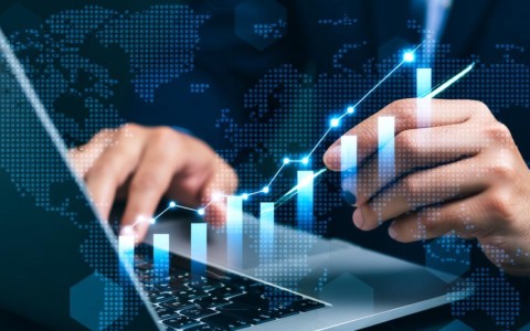 如何挑选真正可信赖的软件开发公司?揭秘关键评价标准与选择技巧?