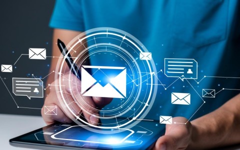 邮箱域名为何不采用常见域名?这种独特域名有何特殊之处?