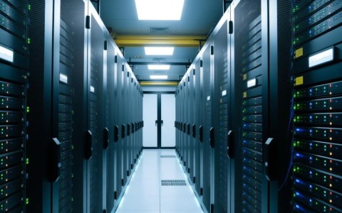 陕西大型服务器项目,背后的技术挑战与市场前景如何?