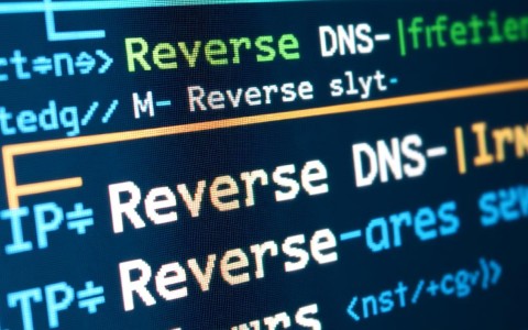 为何进行域名反向解析？详解操作步骤及注意事项