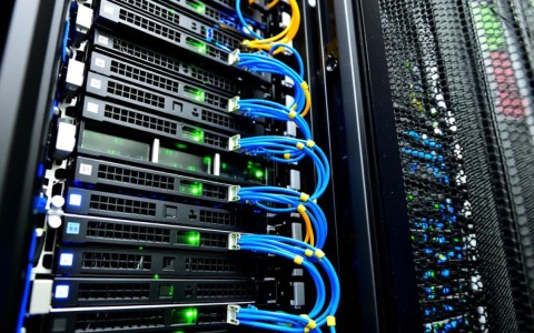 汉中地区为何便宜云服务器备受关注？性价比优势究竟在哪里？