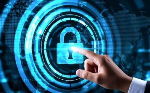 加密DNS服务器地址如何确保在服务器地址加密中的安全性与隐私性？