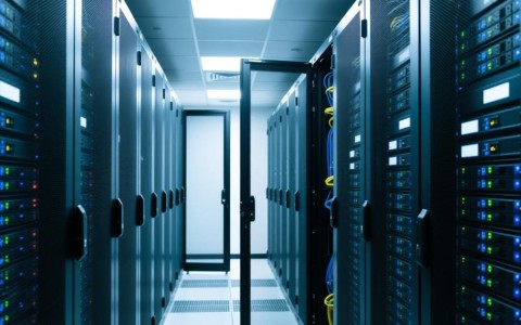 长沙免备案服务器为何如此受欢迎？性价比与稳定性解析？