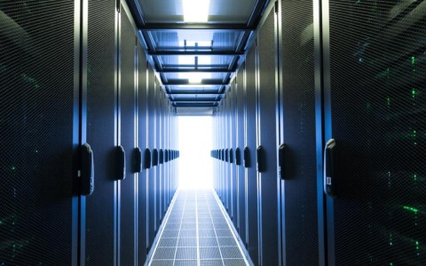 长沙租服务器网站，哪家服务商性价比更高，服务更优质？