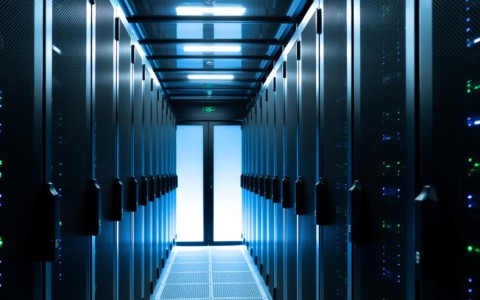 湖南地区服务器租用服务，价格和性能如何权衡选择？