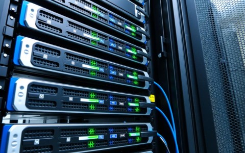 湖南服务器一个月使用体验如何？性价比与稳定性大揭秘！