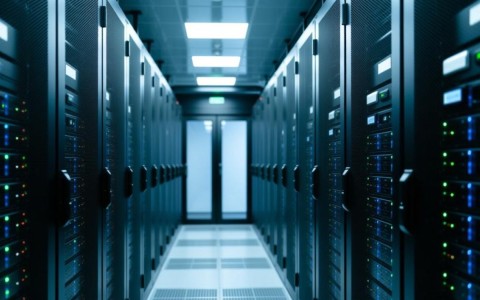 湖南服务器托管，为何选择这里？性价比与稳定性如何权衡？