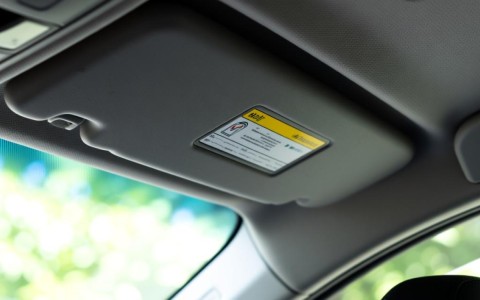 安全气囊数据刷新后，触发阈值会变吗？