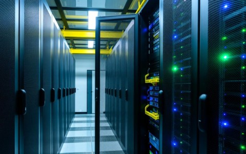 湖南服务器串口技术如何实现高效稳定连接？