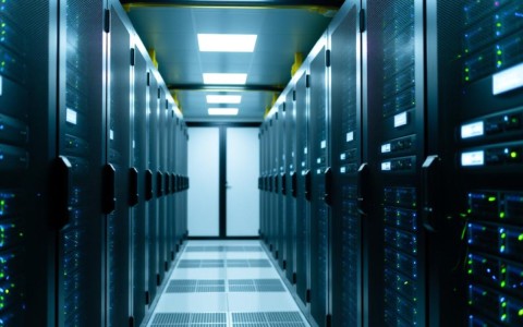 服务器跟存储分离后，性能和成本怎么优化？