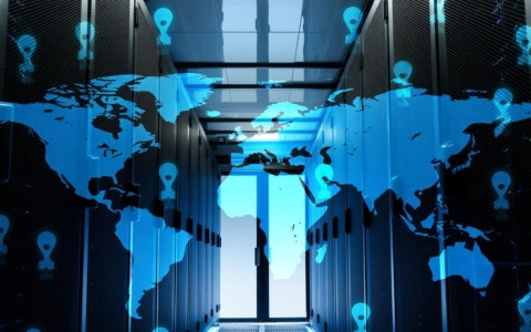 服务器资源监控工具哪个能实时精准告警且易用？