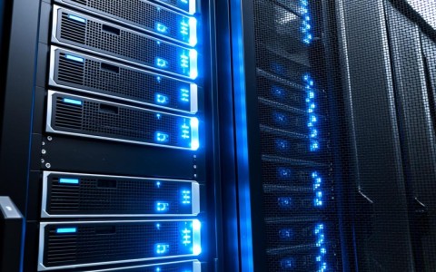 服务器什么时间段购买性价比最高？