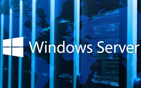 Windows Server安全配置中，哪些关键步骤容易被忽视导致安全隐患？
