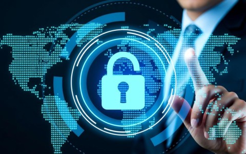 安全性数据集是什么？包含哪些关键信息与应用场景？