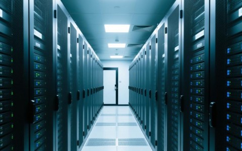 安全数据中心简介，核心价值与关键考量因素有哪些？