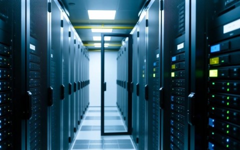 服务器购买选哪家好？中小型企业该如何选性价比高的服务器？