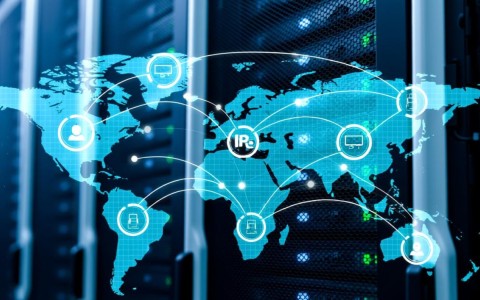 服务器和主机IP有什么区别？如何正确配置与关联？