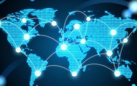 本地域名解析的作用是什么？为何对企业网络稳定性至关重要？