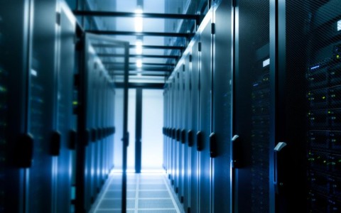 服务器跑高分卡怎么办？如何解决服务器高分卡顿问题？