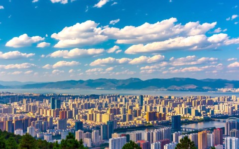 昆明服务器，为何成为众多企业首选的数据中心？揭秘其独特优势！