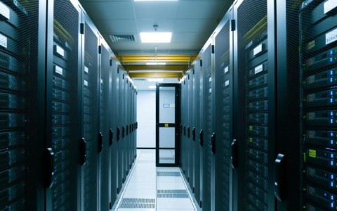 昆明服务器和托管，哪家服务商性价比更高，服务更优质？