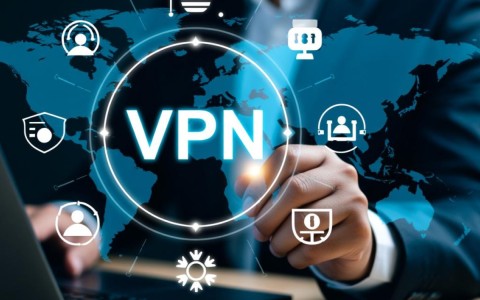 VPN网关证书更新疑问，UpdateVgwCertificate API操作中存在哪些潜在问题？