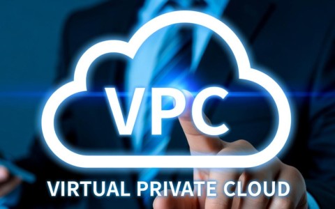 VPC终端节点API中ListVersionDetails接口版本列表查询，具体版本详情如何获取？