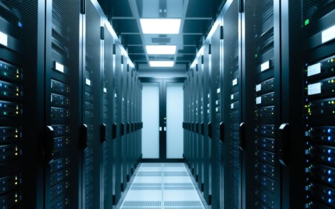 服务器购买申请需要哪些材料和审批流程？