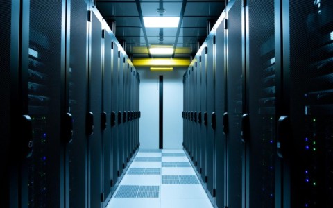 服务器购买价格一年多少钱？不同配置价格差异大吗？