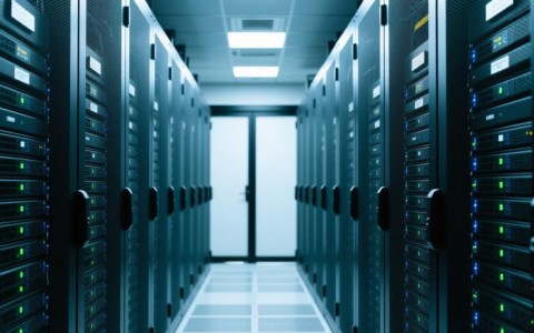 服务器费用一年多少？普通企业用一年要花多少钱？