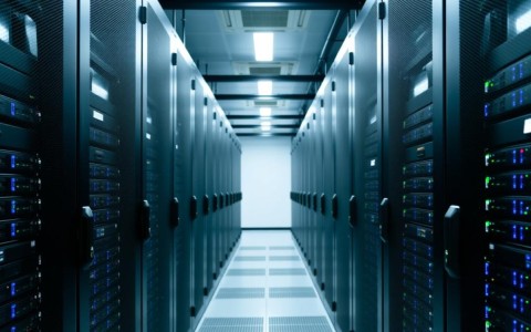 监控集中服务器存储是否安全可靠，存储在服务器中的数据如何保障？