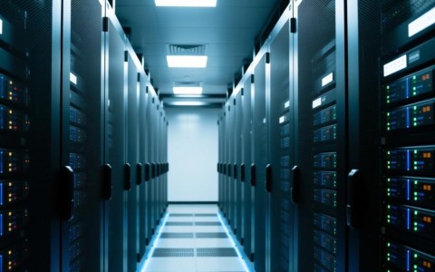 GaussDB断供风险暴露，国产数据库崛起，商业版数据库如何规避断供危机？