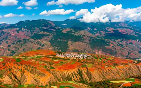 云南中国服务器，为何成为数据中心新宠？背后有何优势？