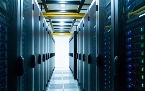 曲靖服务器价格租，如何选择性价比高的服务？有哪些租用陷阱需注意？