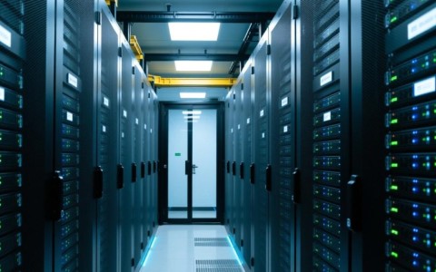 玉溪服务器一个月，性能如何？性价比怎样？用户评价怎样？